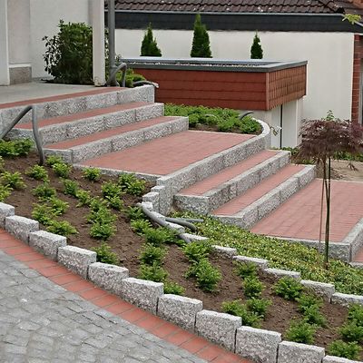 Vorgartengestaltung / Hauseingang